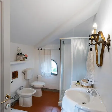 Zwei La Colombaia Mit Garten Massa e Cozzile
